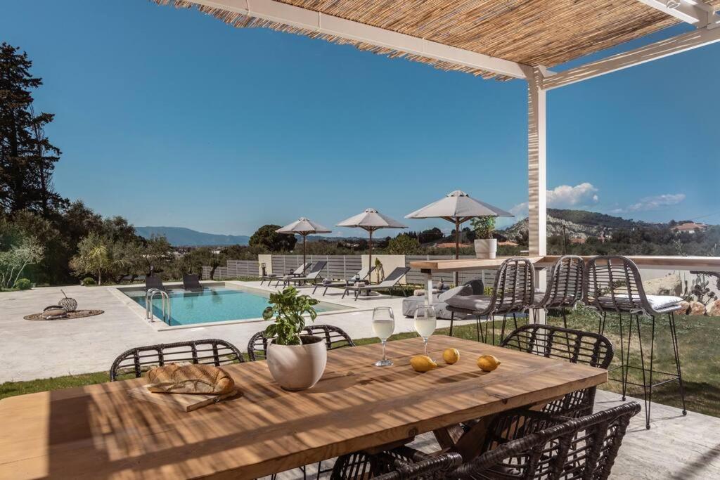 Melissia Luxury Villa Kalamákion المظهر الخارجي الصورة